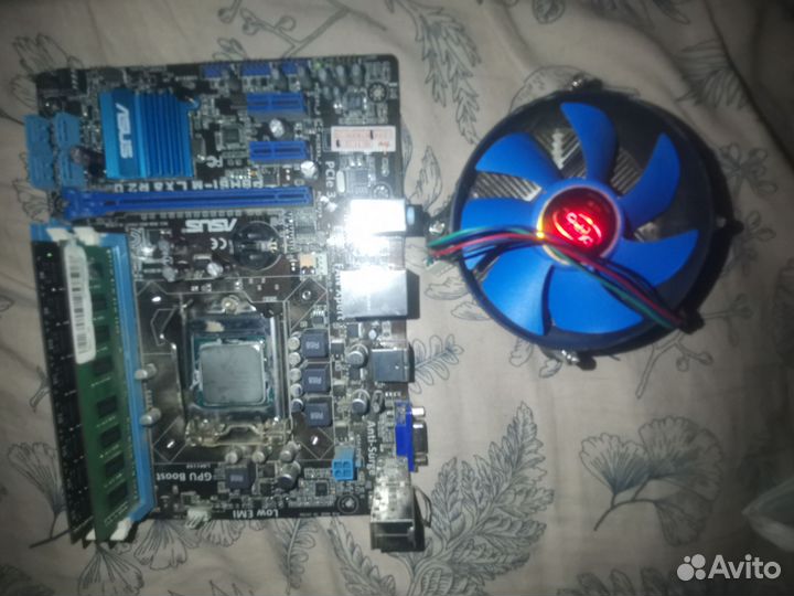 Материнская плата 1155 с процессором i3 3220