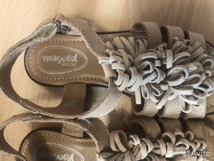 Обувь на девочку