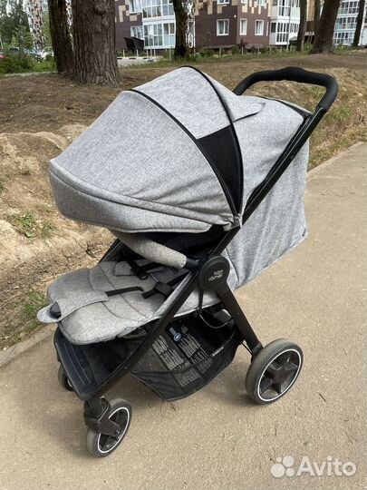 Прогулочная коляска britax romer