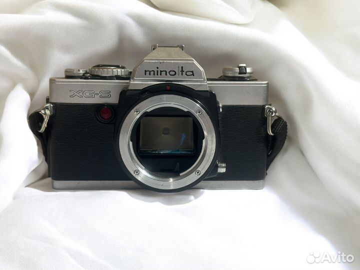 Пленочный фотоаппарат Minolta XG-S металлик