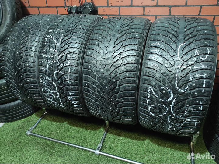 Nokian Tyres Hakkapeliitta 9 SUV 285/40 R21 и 315/35 R21 109T
