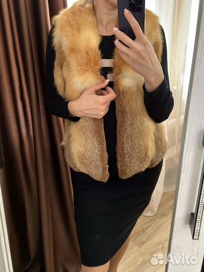 Меховая жилетка из лисы