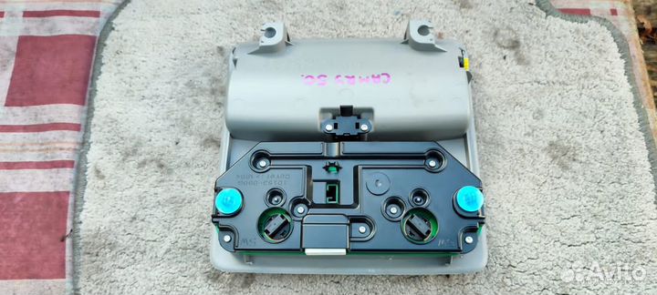 Плафон салона Toyota Camry V50