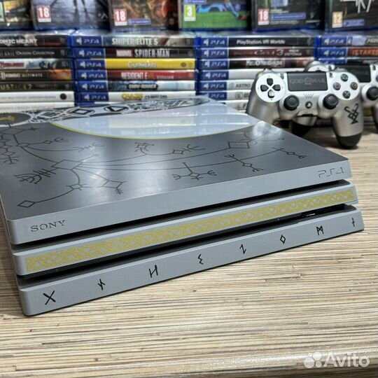 PlayStation 4 Pro God of War Edition + 60Игр