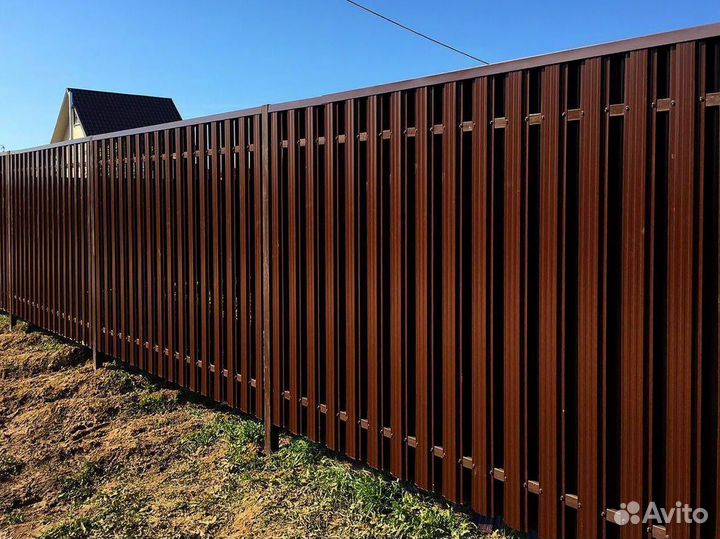 Металлический штакетник 1,8м