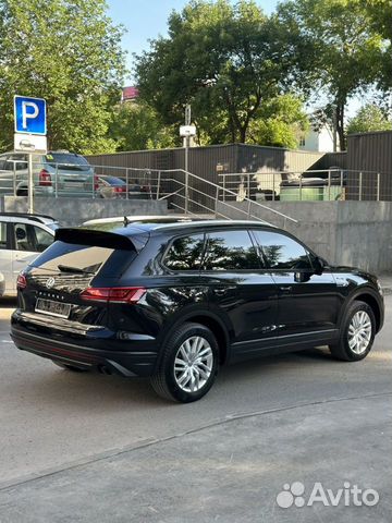 Volkswagen Touareg 3.0 AT, 2019, 89 000 км с пробегом, цена 4199999 руб.