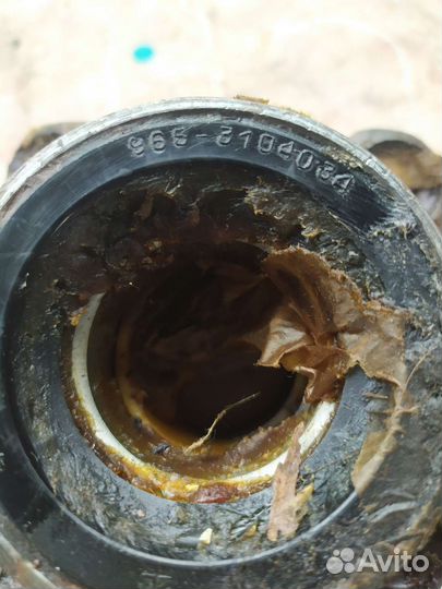 Заз 965 Ступица заднего колеса с подшипниками