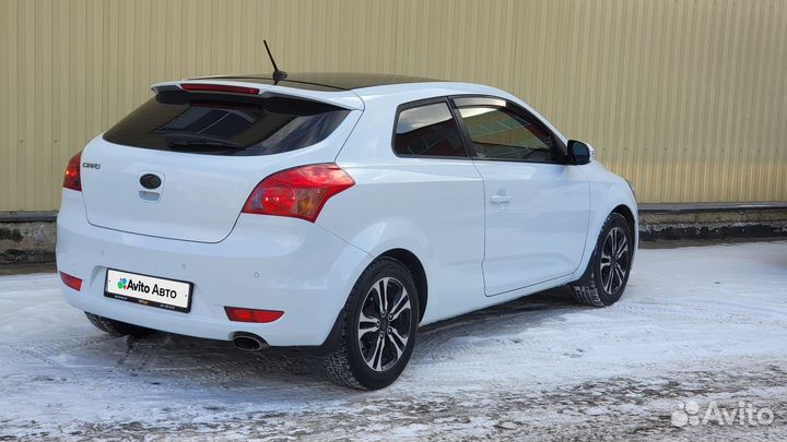 Kia Ceed 1.6 AT, 2011, 239 000 км