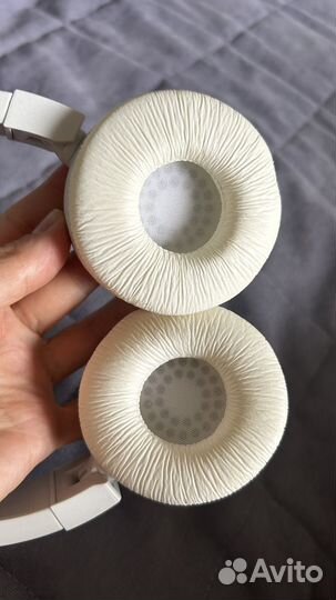 Беспроводные наушники jbl Т460вт белые