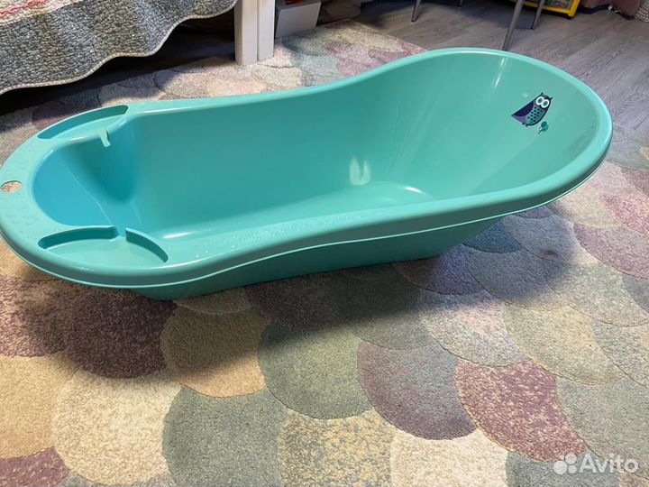 Детская ванночка для купания с подставкой