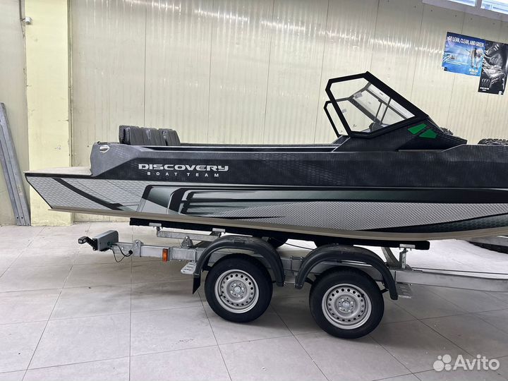 Лодка discovery JET PRO 600