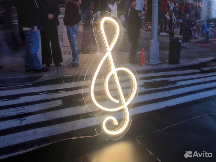 Неоновая вывеска Скрипичный ключ