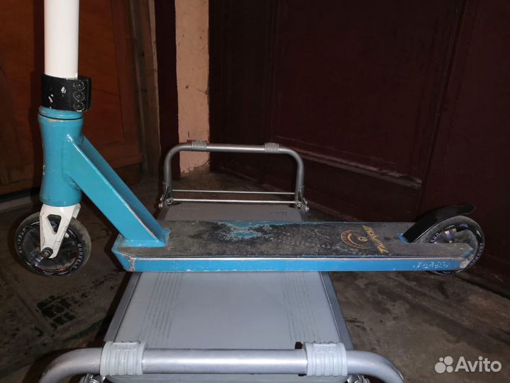 Трюковой самокат