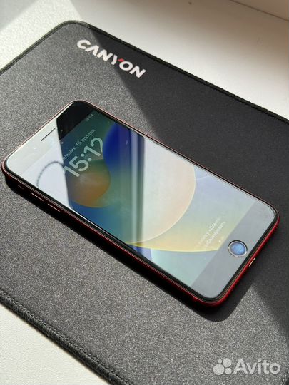 iPhone 8 Plus, 64 ГБ