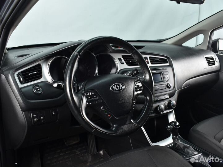 Kia Ceed 1.6 AT, 2015, 174 418 км