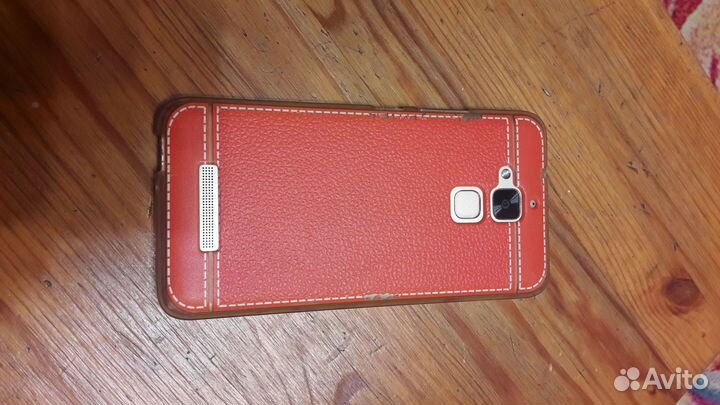 ASUS ZenFone 3 Max ZC520TL, 2/16 ГБ