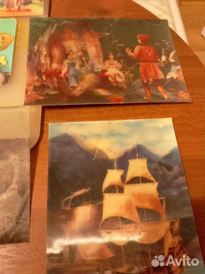 Открытки и календари голограмные