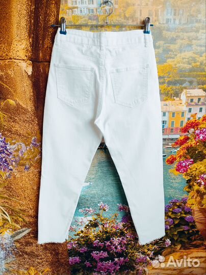 Джинсы женские