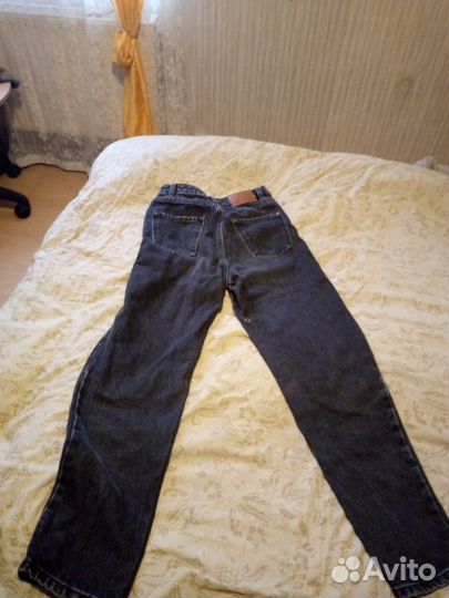 Джинсы