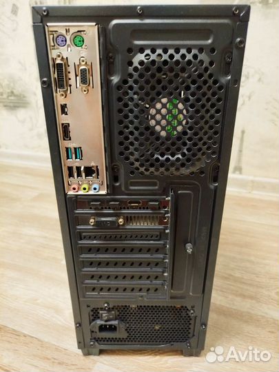 Игровой системный блок i38100