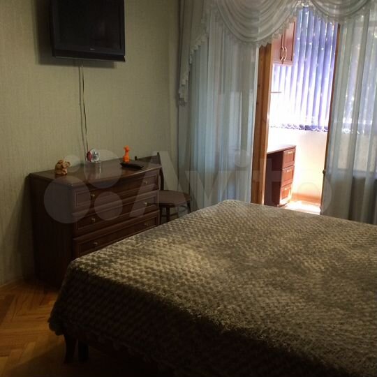 2-к. квартира, 60 м², 3/5 эт.
