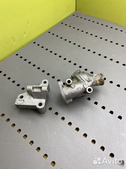 Корпус термостата Nissan Primera P11 SR20