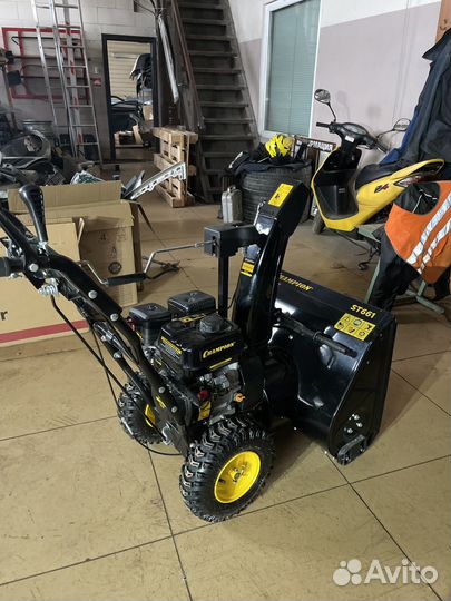 Снегоуборщик champion st 661