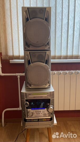 Музыкальный центр LG с караоке