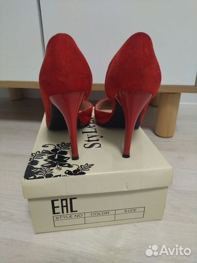 Туфли женские 37