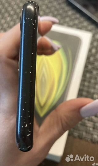 iPhone SE (2020), 64 ГБ