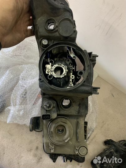 Фара правая Honda Accord 7