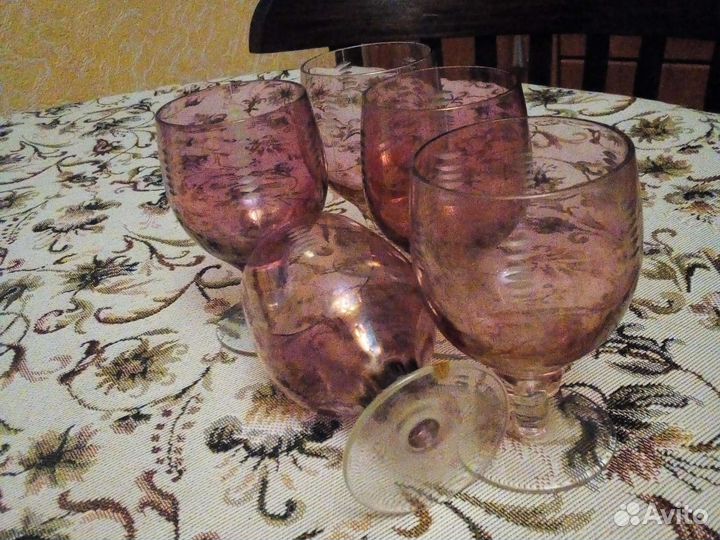 Фужеры розовые