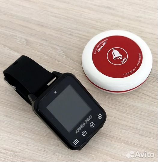 Кнопка вызова персонала и часы пейджер официанта