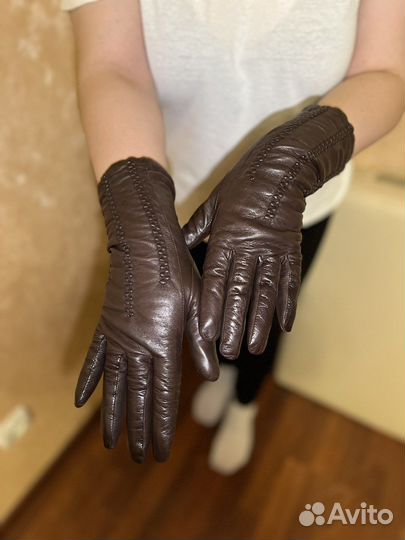 Перчатки женские кожаные новые