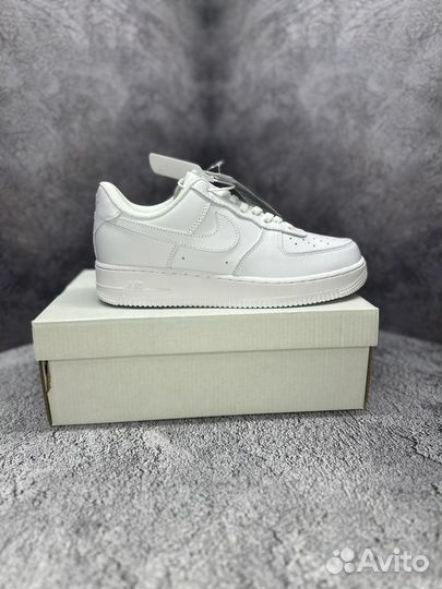 Кроссовки Nike Air Force 1 белые