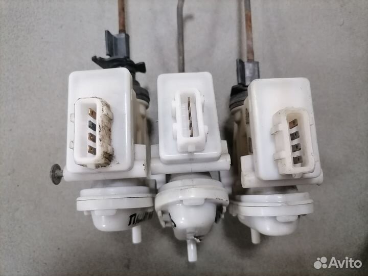 Активатор замка двери Volkswagen Passat B3 1988-93