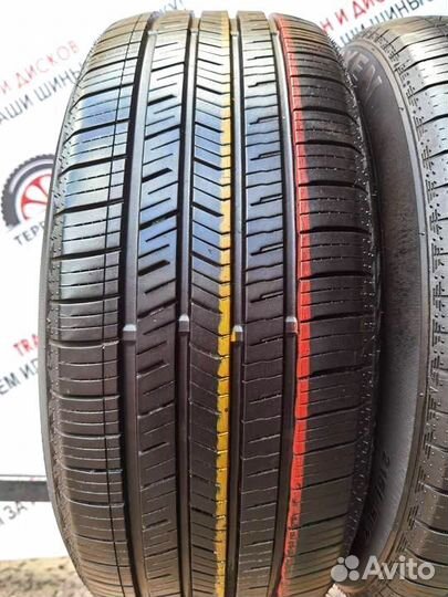 Nexen N'Fera SU1 215/55 R17 94V