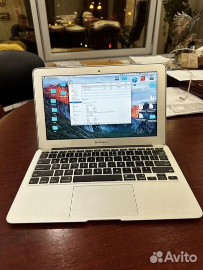 Apple MacBook Air 11