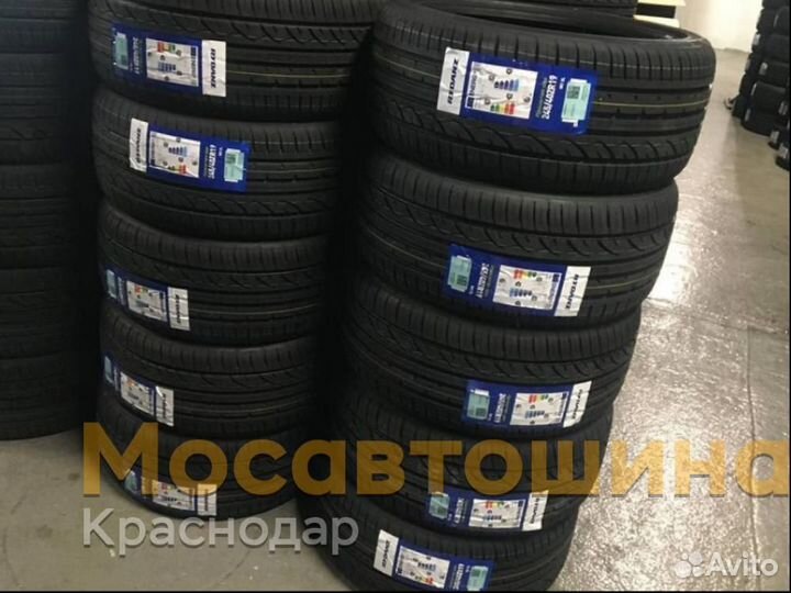 Rydanz Roadster R02 245/40 R19 98Y