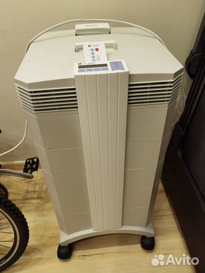 Очиститель воздуха IQAir HealthPro 250 как новый