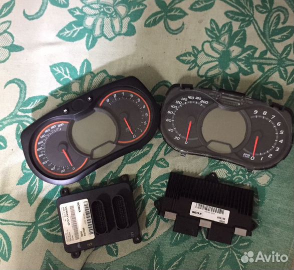 Приборная панель BRP CAN-AM Maverick x3 71000740