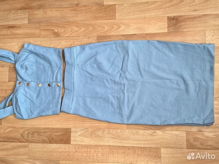 Костюм женский с юбкой