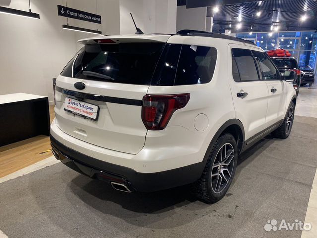 Ford Explorer 3.5 AT, 2017, 124 102 км