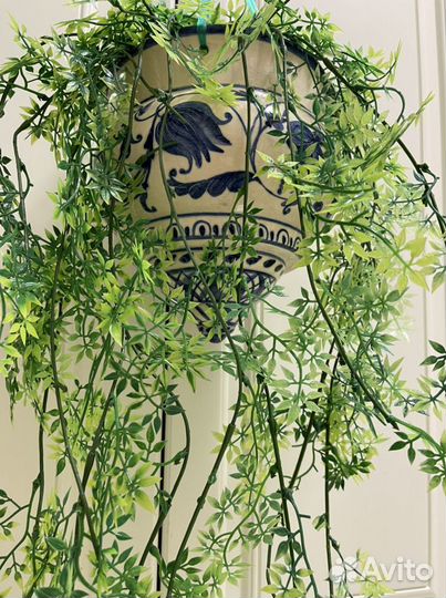 Кашпо подвесное