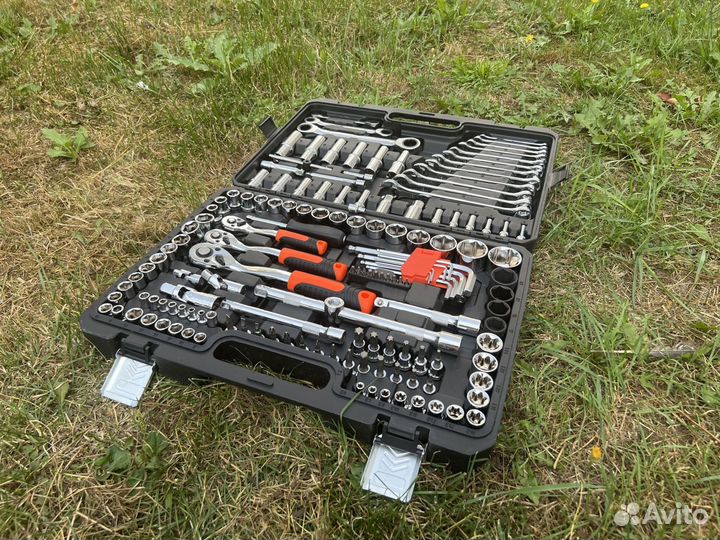 Набор инструментов оригинал