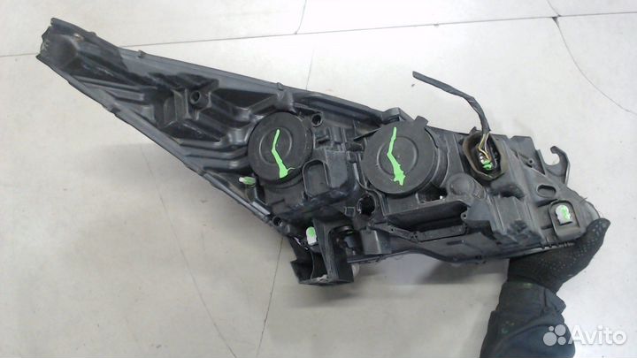 Фара (передняя) Peugeot 3008, 2011