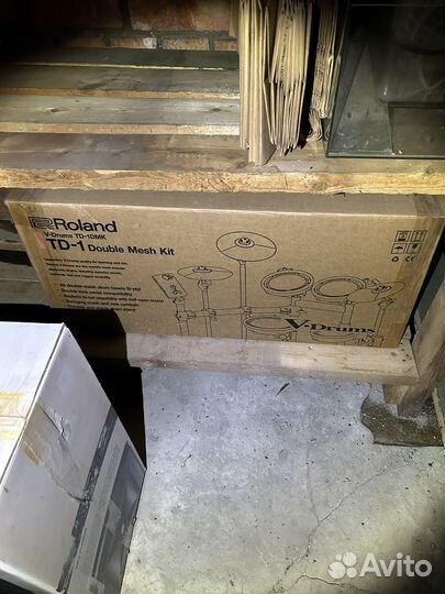 Roland td-1 + Jbl eon 610