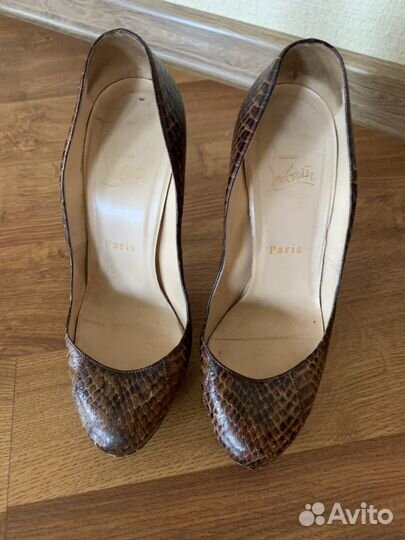 Christian louboutin туфли 36,5 оригинал