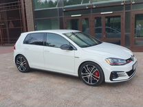 Volkswagen Golf GTI 2.0 AMT, 2016, 107 000 км, с пробегом, цена 2 180 000 руб.