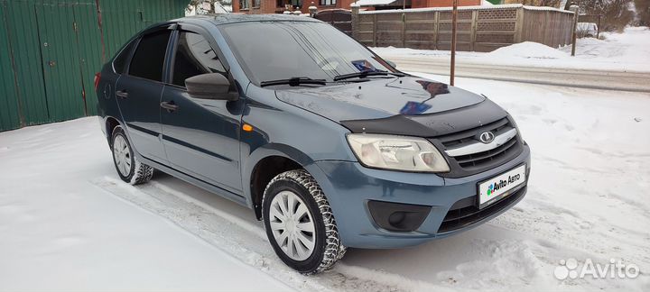 LADA Granta 1.6 МТ, 2014, 235 100 км